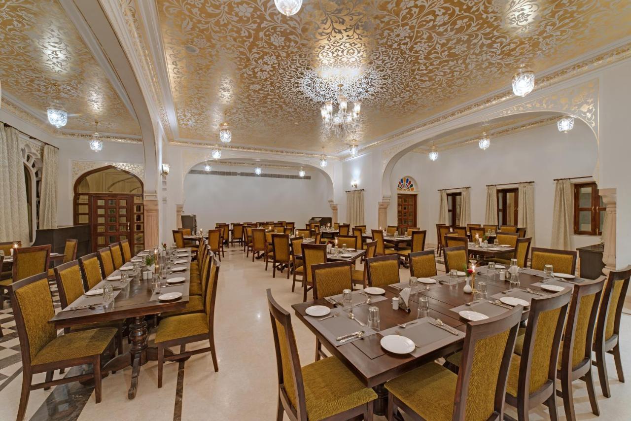 The Jai Bagh Palace Hotel Jaipur Exterior photo