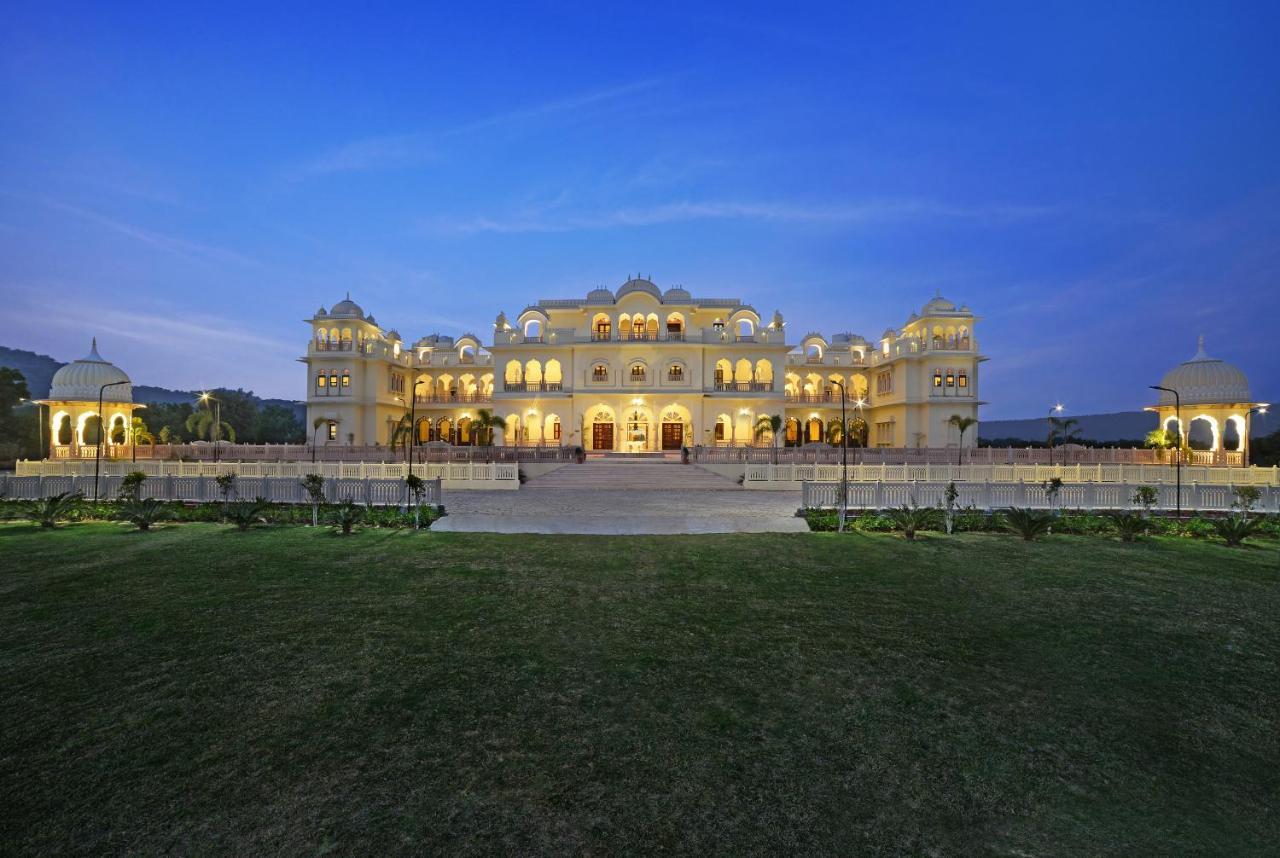 The Jai Bagh Palace Hotel Jaipur Exterior photo